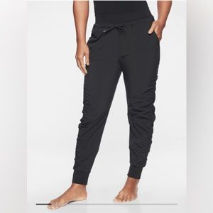 Athleta Attitude Pant